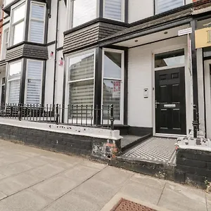 North Bay Retreat Apartment Scarborough